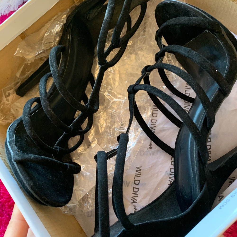 Open toe heel